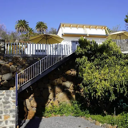 Sol Tatil Evi Tinizara